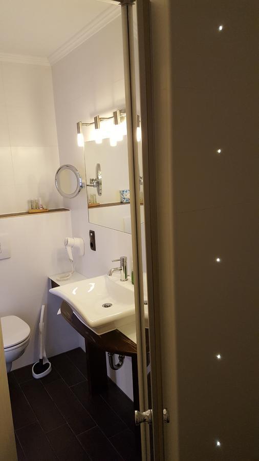 ホテル Haus Marvin Döttingen エクステリア 写真
